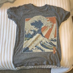 Waves t-shirt